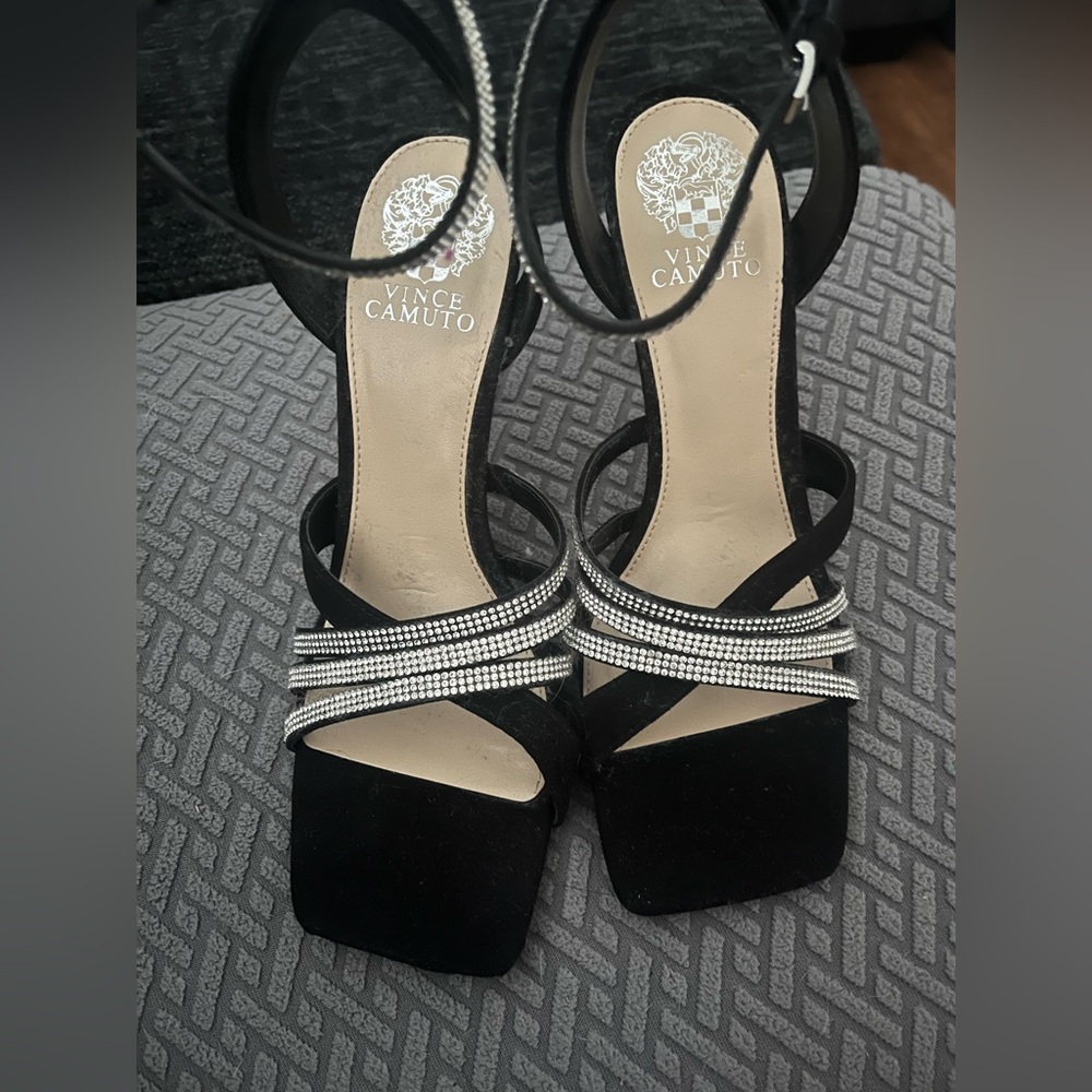 Vince Camuto Brevern Rhinestone-Trim Strappy Sandals Black Suede, Size 9, New